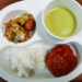甘辛ソースのハンバーグ、ごはん、豆ととうもろこしのポタージュ、キャベツとレタスのコールスロー風を盛りつけたお子様ランチ風のまかない